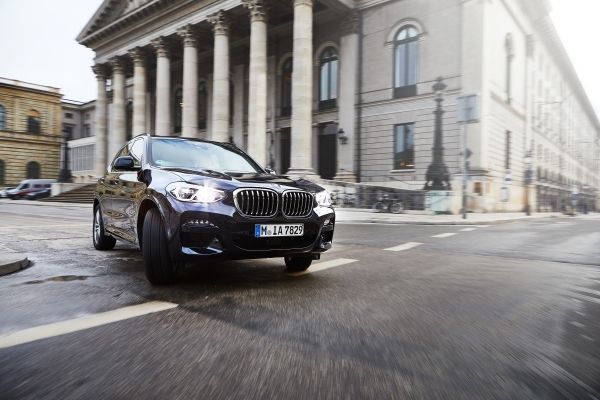 BMW X3 xDrive30e