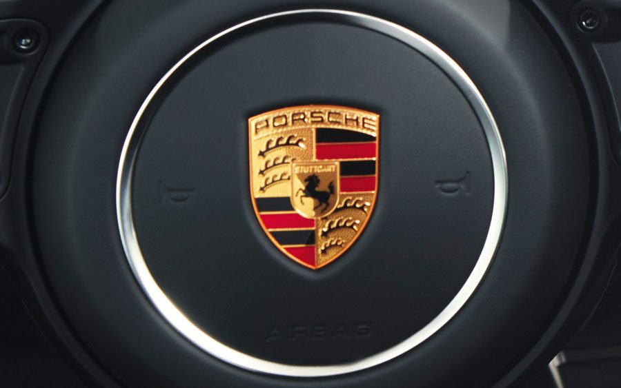 Porsche é multada em milhões por fraude relacionada a diesel na Alemanha