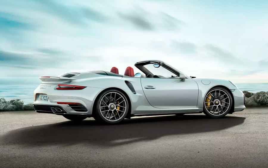 Porsche 911 Turbo S Cabriolet