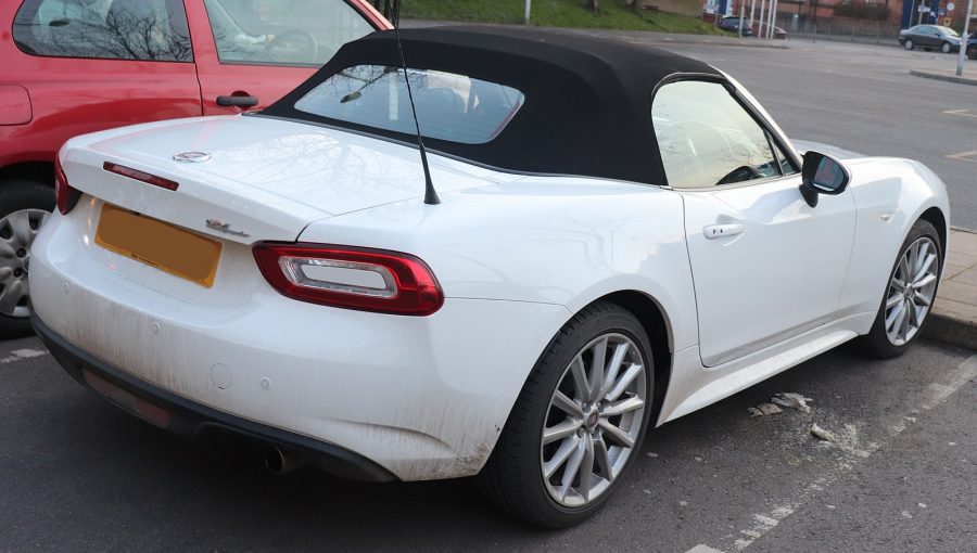 Fiat 124 Spider 2016 (foto: Vauxford / wikimedia)