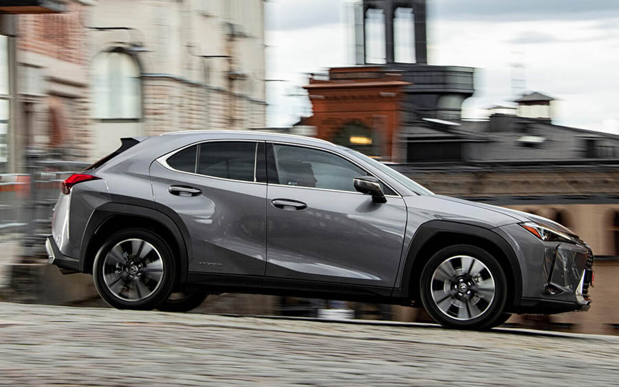 Lexus UX é um ótimo crossover híbrido