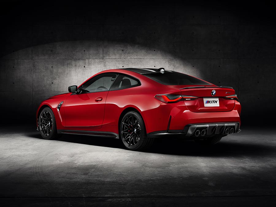 Outro item exclusivo do BMW M4 da marca de lifestyle é a pintura no tom Vermelho Cinnabar originalmente usada no modelo E30 M3.