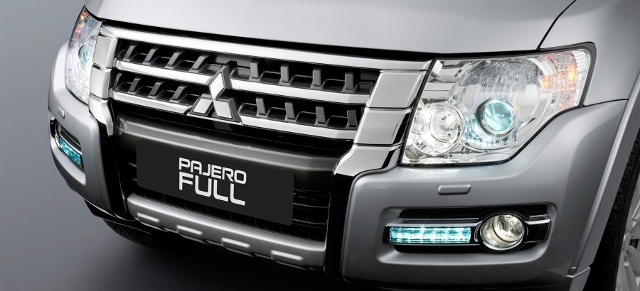 Mitsubishi Pajero Full