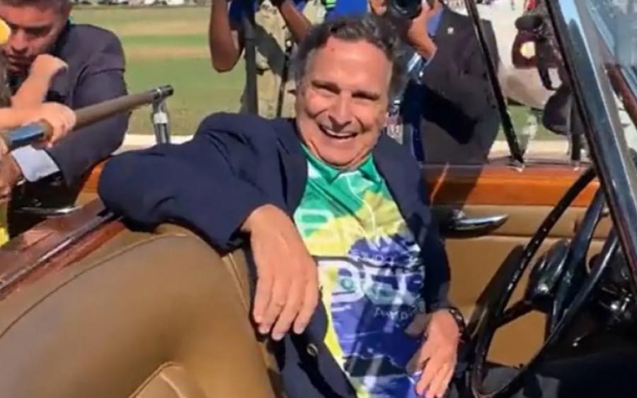 Rolls-Royce presidencial de Bolsonaro foi dirigido por Nelson Piquet