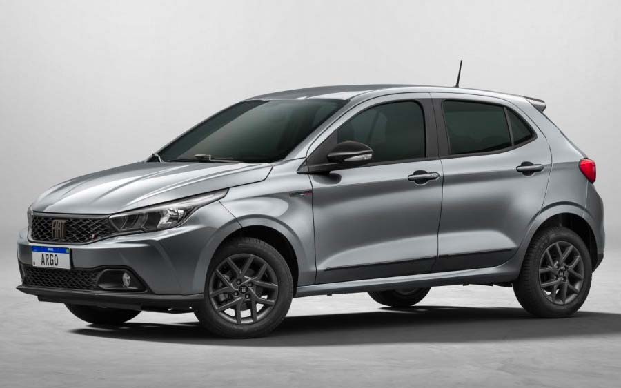 Novo Fiat Argo 2023 não tem câmbio automático, mas preço fica dentro do mercado