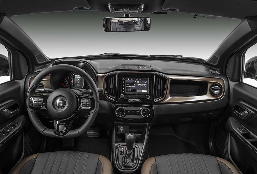 Interior da Fiat Strada 2023