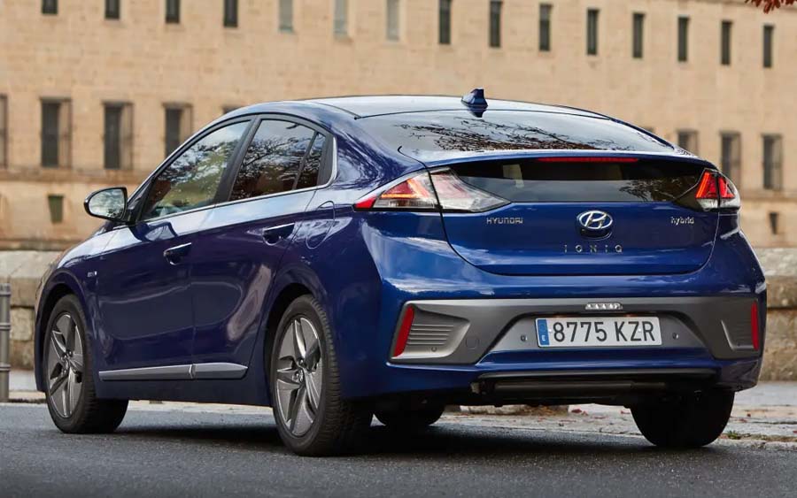 Hyundai Ioniq estreia no Brasil, mas só por assinatura