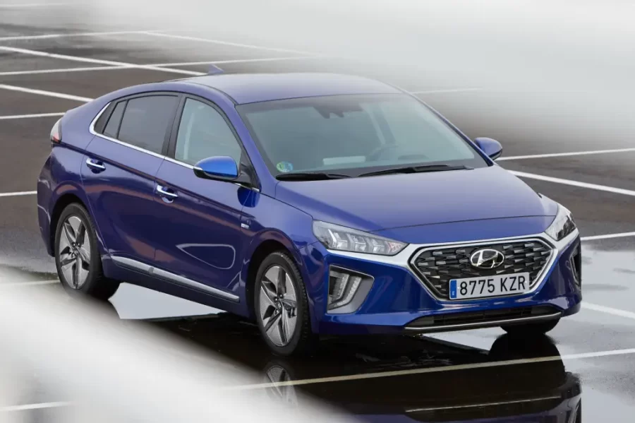 Fora de linha, Hyundai Ioniq estreia no Brasil exclusivo para assinatura