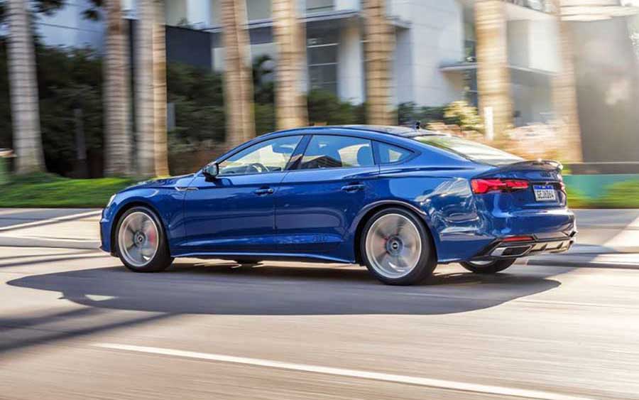 Audi lança no Brasil a série especial A5 Carbon Edition