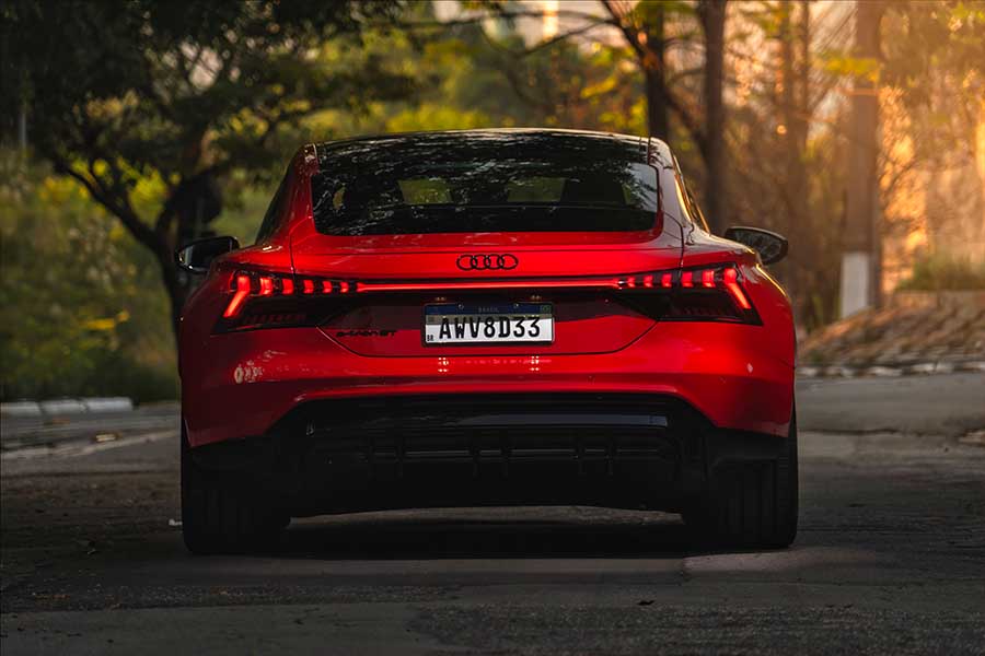 e-tron GT: Novo esportivo da Audi tem preço de R$ 699.990 no Brasil