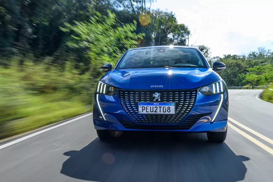 Peugeot 208 turbo: preço, fotos e detalhes
