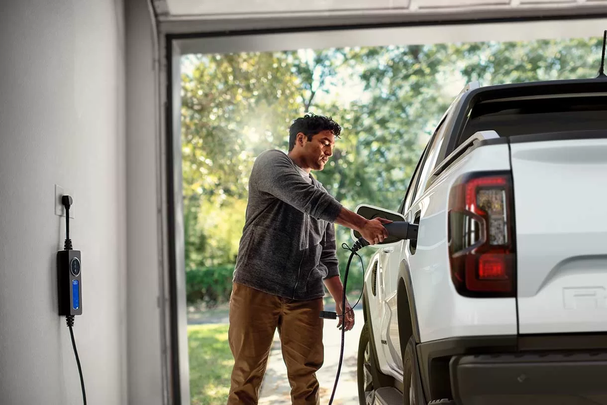 A Ford está pronta para revolucionar o mercado de picapes com a Ranger híbrida plug-in, combinando potência e sustentabilidade.