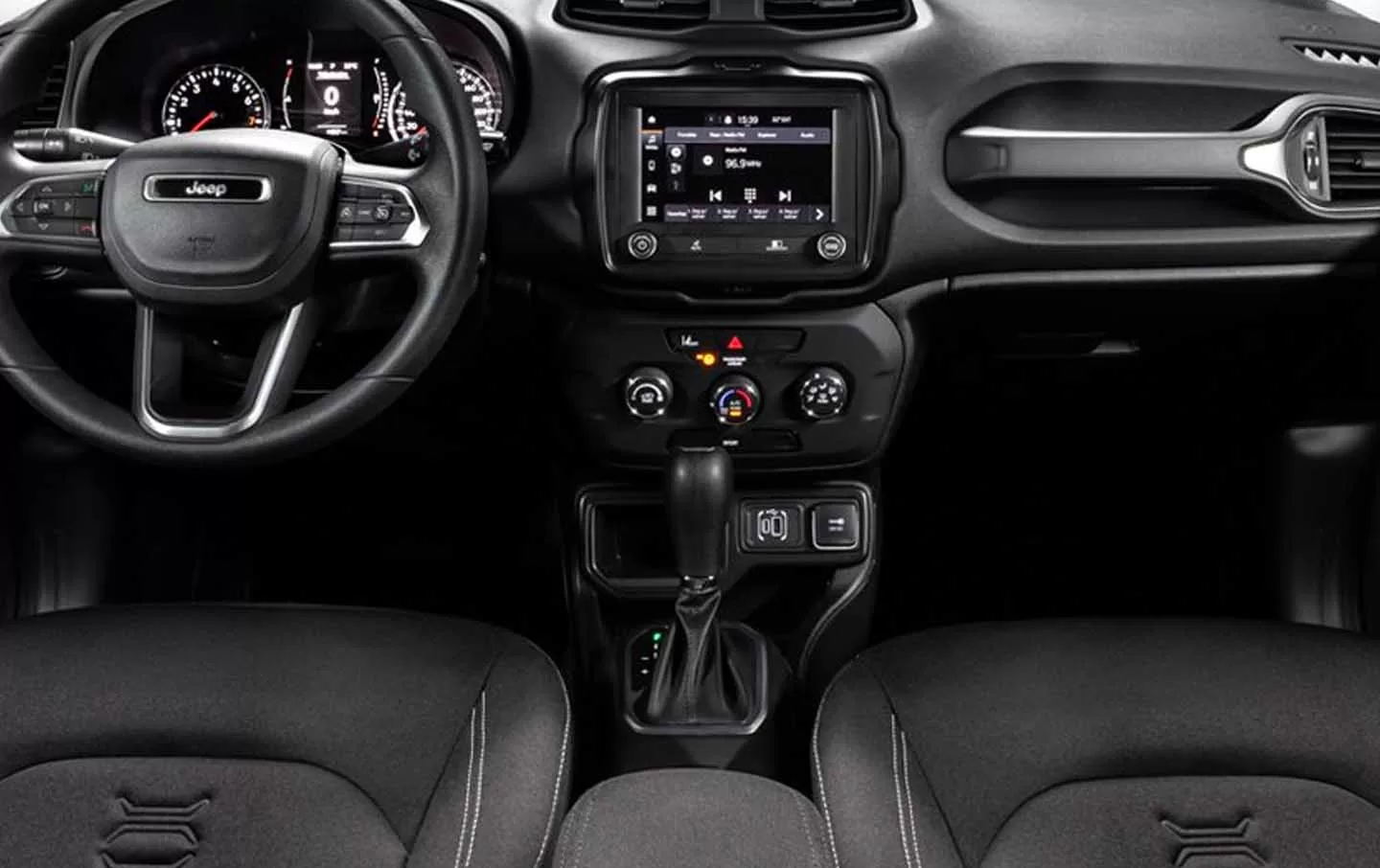 Interior do Jeep Renegade 1.3 2024