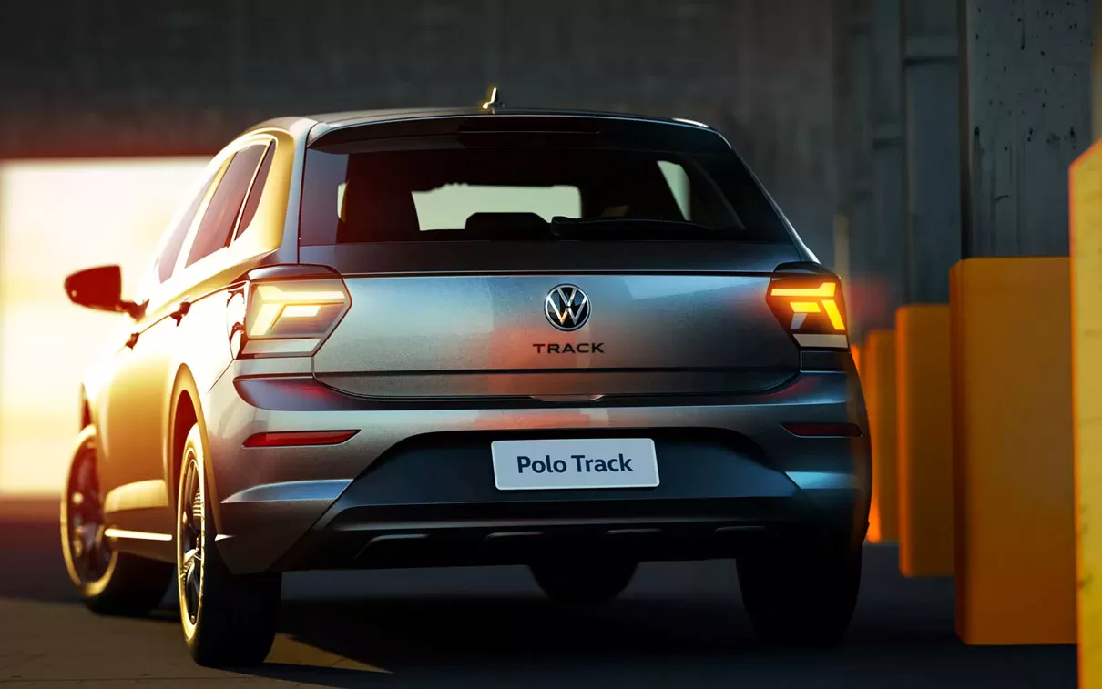 O Polo Track 2027 ficou R$ 1.300 mais caro e chegou a R$ 97.990, com sensores de estacionamento traseiros de série, mas ainda exige pagamento extra por retrovisores elétricos.