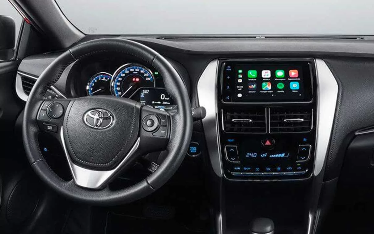 Interior do Yaris Sedan 2024