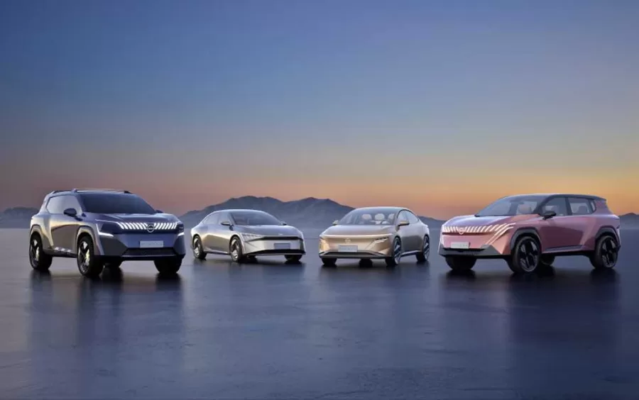 A Nissan lançou quatro carros-conceito movidos a novas energias. Este lançamento simboliza seu compromisso com a eletrificação e sustentabilidade.