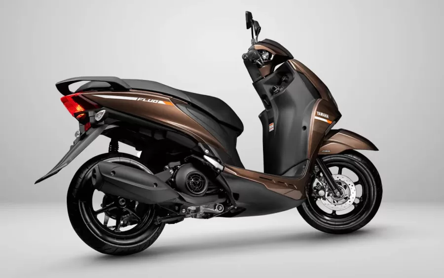 A Yamaha lançou o Fluo 125 linha 2025, um modelo que se posiciona entre os scooters Neo e NMax. Inclui tecnologias avançadas como sistema de partida sem chave e iluminação LED.