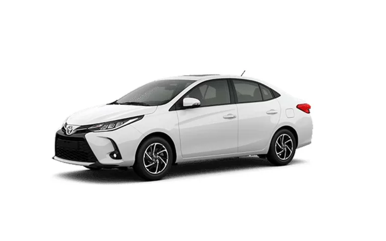 Ficha técnica do Toyota Yaris Sedan XS 1.5 Automático 2025: preço, consumo e potência do carro com boa eficiência
