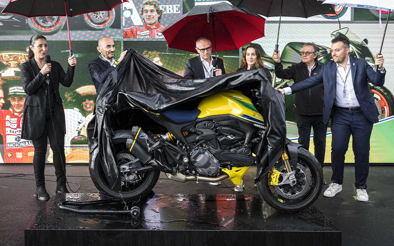 Ducati Monster Senna Carro Blog Br