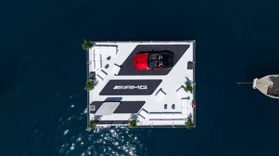 O PureSpeed Concept foi apresentado em um ponto flutuante no porto do principado de Mônaco. A revelação impressionou os presentes, incluindo os pilotos da equipe Mercedes-AMG PETRONAS F1, Lewis Hamilton e George Russell.