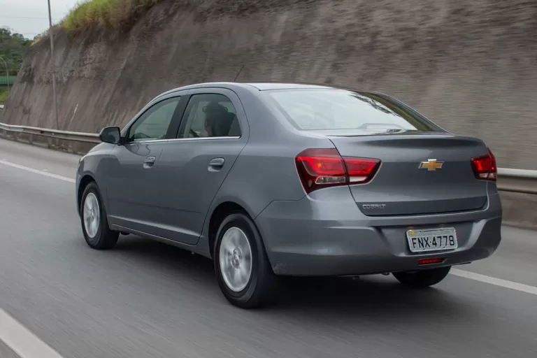 Chevrolet Cobalt 2020 é um usado com motor confiável da Spin e espaço de sedan médio em pleno 2025 com preço baixo