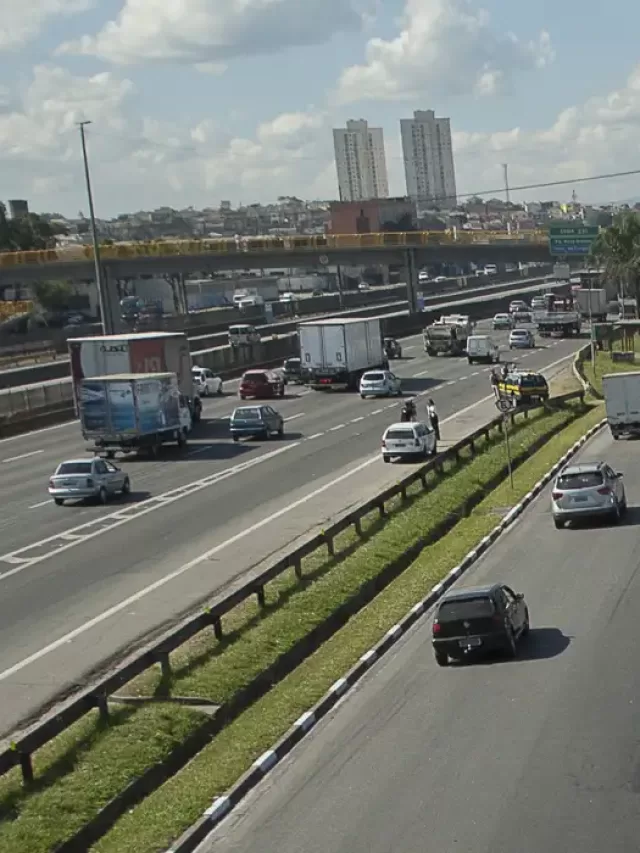 Senado analisa projeto que inclui tipo sanguíneo na CNH