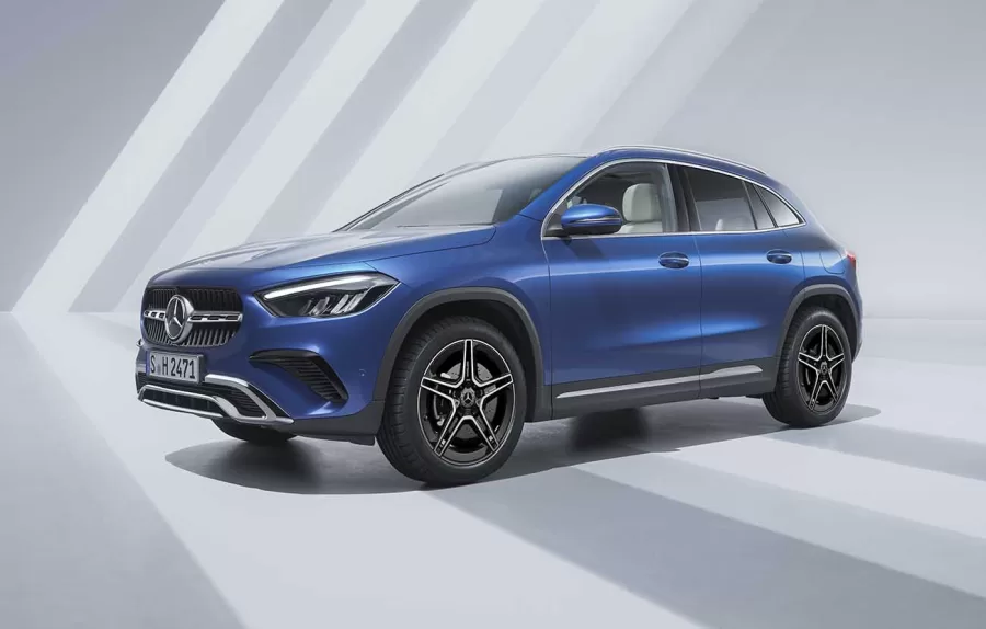 CLA 200 e GLA 200: Mercedes-Benz amplia portfólio de automóveis compactos no mercado brasileiro