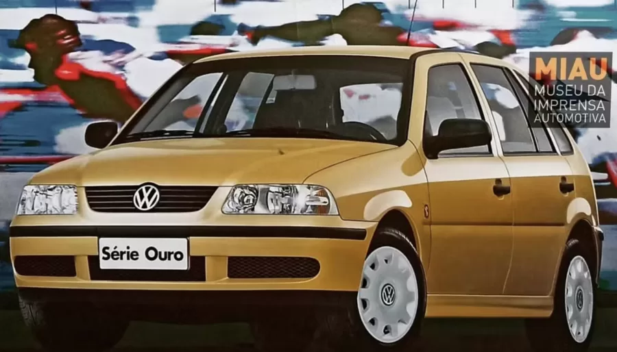 Volkswagen Gol Série Ouro 2000: O Gol Série Ouro de 2000, com cor dourada e adesivos, homenageava as Olimpíadas. Equipado com motor 1.0 de 70 cv, fazia alusão à medalha de ouro.