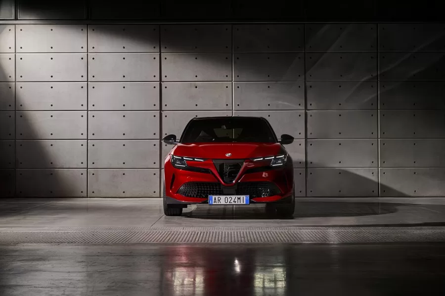 Alfa Romeo Junior vence prestigiado prêmio de design na Alemanha