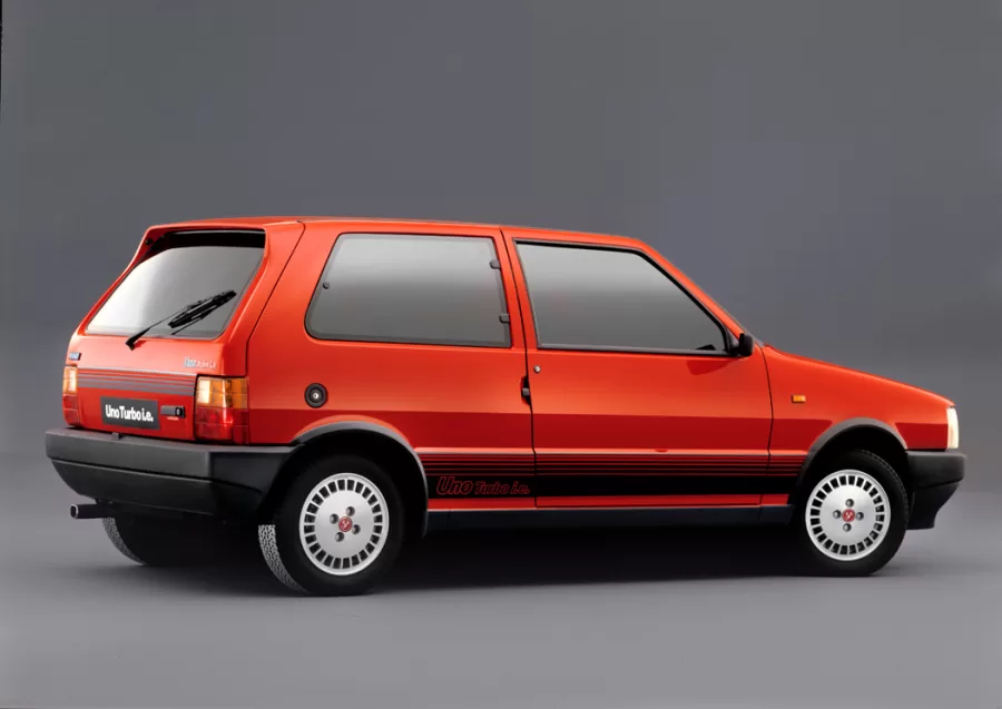 O Lendário Fiat Uno Turbo: 30 Anos do Primeiro Nacional Turbinado