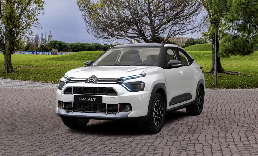 Com plataforma CMP, o Citroën Basalt terá dimensões semelhantes aos seus "irmãos" C3 e Aircross. A diferença está na traseira cupê, que oferece um visual mais esportivo ao SUV.