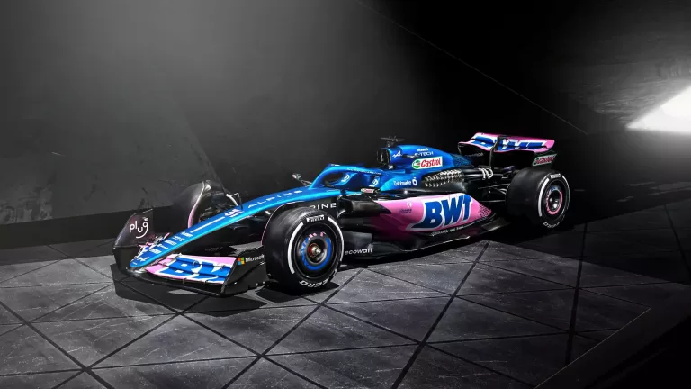 Renault anuncia retirada da F1 e Alpine estuda parceria com Mercedes para 2026