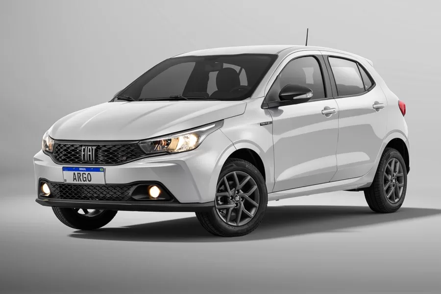 Fiat Argo Tributo 125 combina tecnologia, acabamento refinado e detalhes exclusivos, posicionando-se como uma opção diferenciada no mercado, sem perder sua essência acessível.