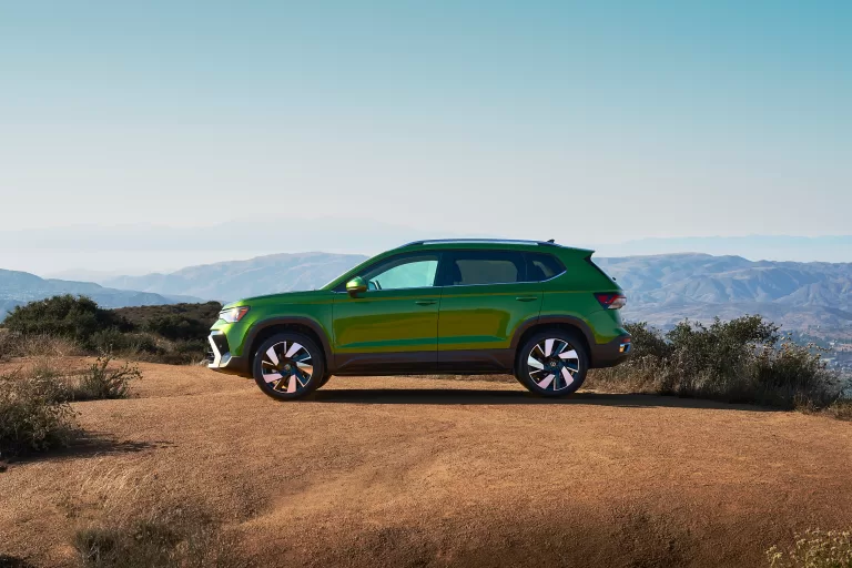 Volkswagen Taos 2026: 10 fotos de como deverá ser o novo visual do SUV no Brasil