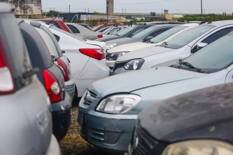 Detran implementará medidas para simplificar recuperação extrajudicial de veículos