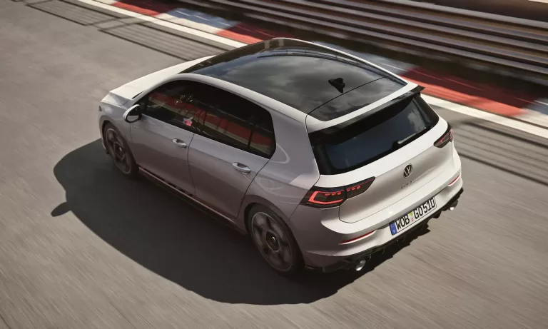 Volkswagen Golf GTI faz sua aparição no Rock in Rio em comemoração aos 50 anos do modelo