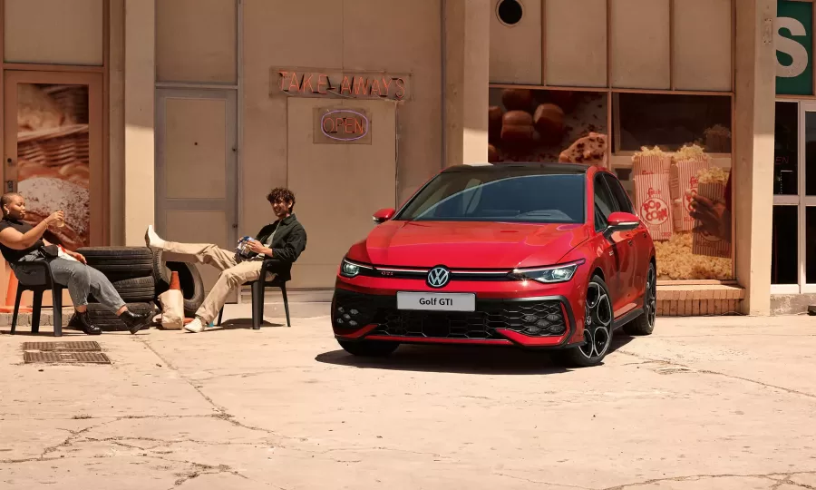 O Golf GTI Mk8, com motor 2.0 turbo de 245 cv, chega ao Brasil em 2025, prometendo tecnologia avançada, mais potência e novas atualizações de design e conectividade.