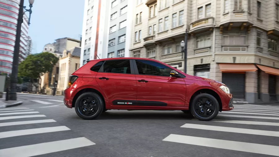 A Volkswagen lançou o Polo Rock in Rio para celebrar os 40 anos do festival e os 13 anos de parceria com o evento. O modelo especial traz características exclusivas inspiradas no festival de música.