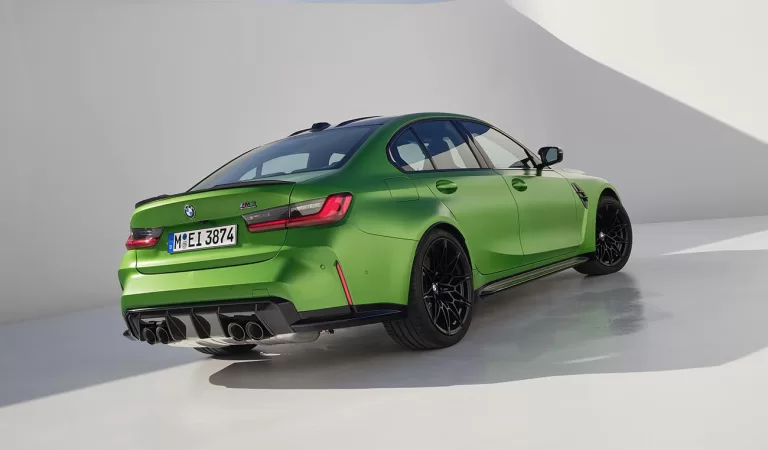Novo BMW M3 2024 chegou ao Brasil com motor de 510 cv