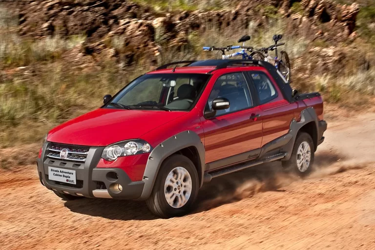 Guia de Usados: Fiat Strada Adventure 1.8 16V Flex Cabine Dupla 2014, boa para o trabalho e para a praia no final de semana