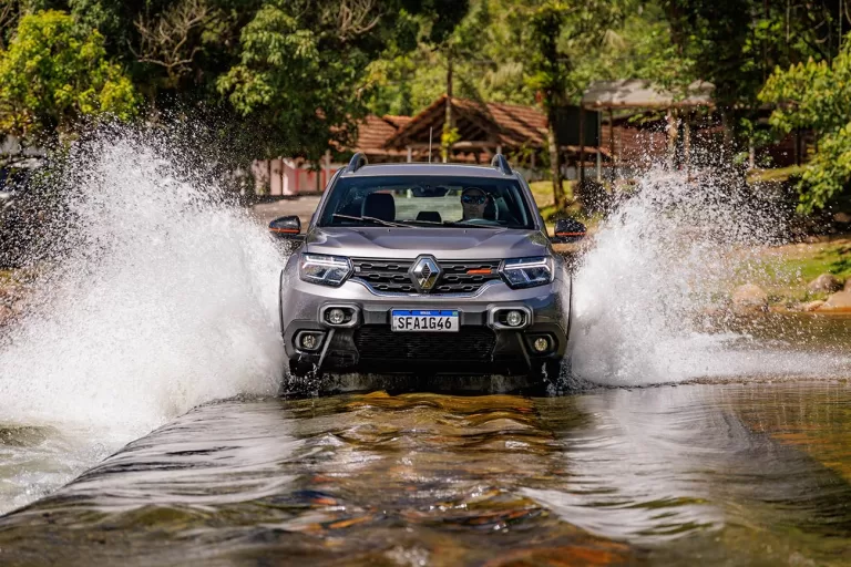 Desempenho e Equipamentos do Renault Duster 2024: Uma Análise Completa