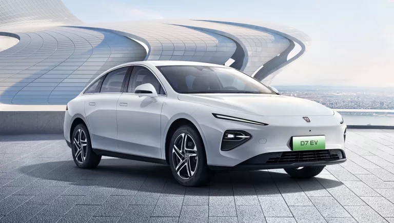 Carro híbrido chinês bate recorde mundial ao rodar 2.200 km com um tanque