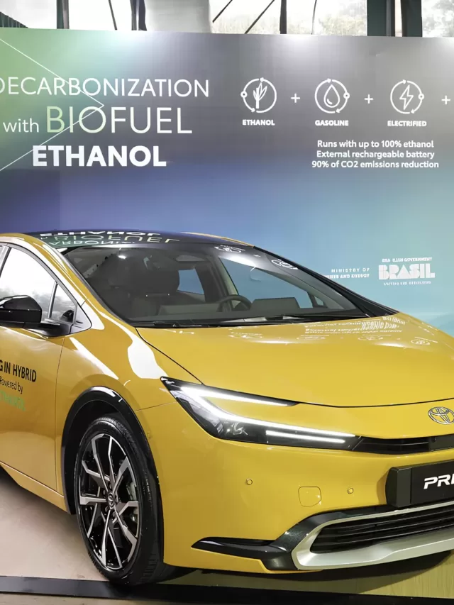 Toyota Prius exibido no G20 e pode revelar novo motor para o Corolla