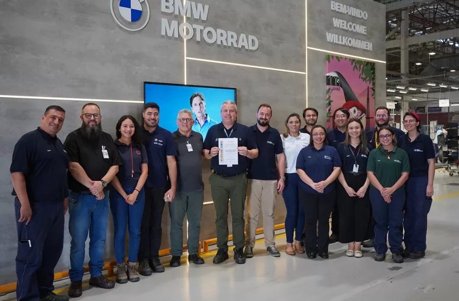 Fábrica do BMW Group em Manaus recebe certificação ISO 45001 para gestão de saúde e segurança