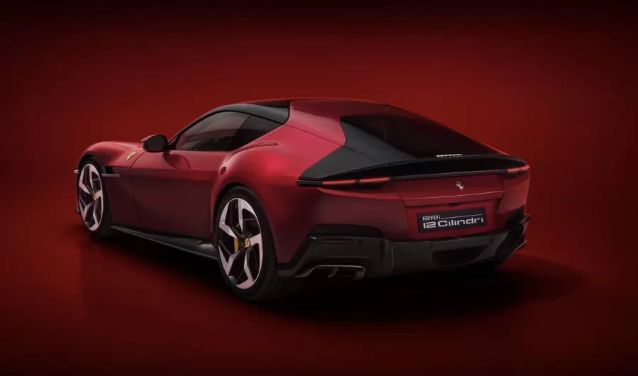 A Ferrari 12Cilindri chega como sucessora dos modelos 812 Superfast e F12 Berlinetta, mantendo a tradição dos GTs com motor dianteiro, mas trazendo inovações em design e aerodinâmica.