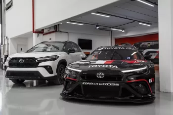 Toyota revela o novo Corolla Cross para a temporada 2025 da Stock Car