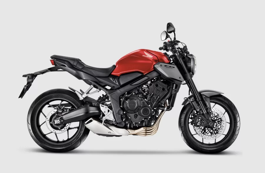 A Honda CB 650R une tecnologia, desempenho e segurança. Com preço inicial de R$ 52.590, ela traz motor de 649 cm³, potência de 88,4 CV e torque de 6,13 kgf.m, além de design funcional e moderno.