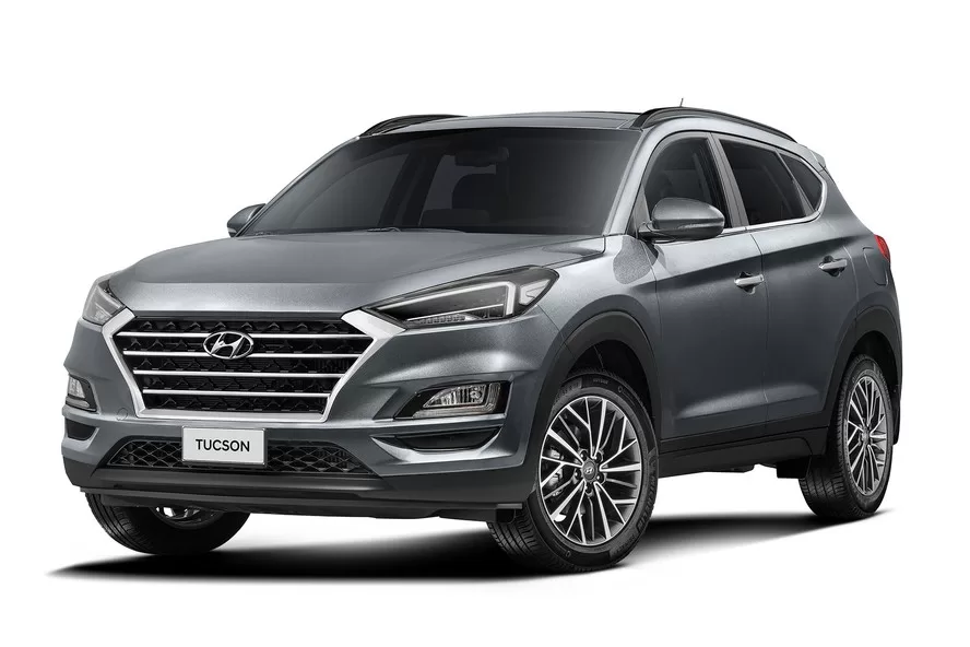 Hyundai Tucson retorna ao mercado brasileiro com produção em Goiás. O SUV médio chega com atualizações visuais, motor turbo de 177 cv e preço aproximado de R$ 189.990.