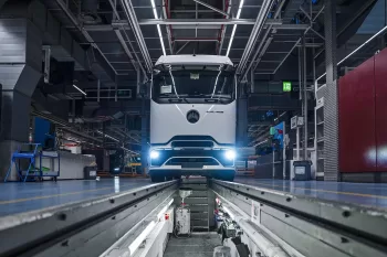 Produção em Série do Mercedes-Benz eActros 600 Tem Início na Alemanha