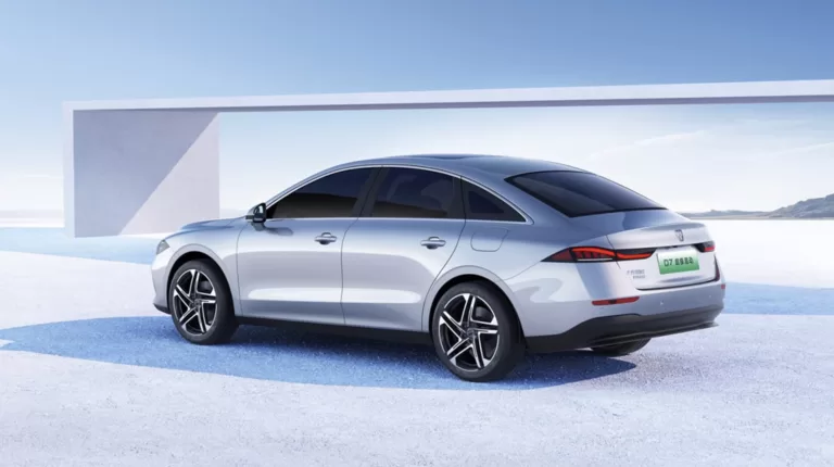 Como o híbrido chinês Roewe D7 DMH quebrou recorde mundial de autonomia